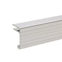 Adam Hall 6104 профиль угловой для крышки кофра 7 мм