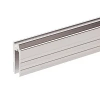 Adam Hall 6133 профиль п-образный для крышки кофра 4.5 мм