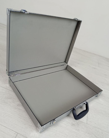 Кейс (кофр) универсальный без алюминиевого профиля Кейс (кофр) универсальный без алюминиевого профиля