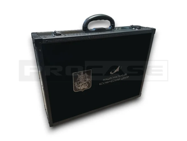 Универсальный кейс для ноутбука