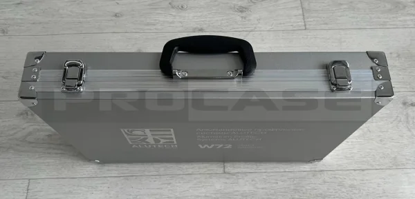 Кейс без алюминиевого профиля универсальный Кейс без алюминиевого профиля универсальный