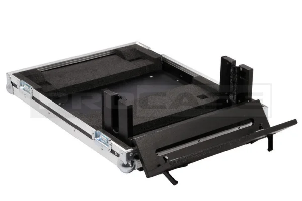 Кейс (кофр) для A&H SQ5 mit Dockhouse Кейс (кофр) для A&H SQ5 mit Dockhouse