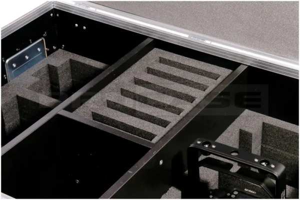 Кейс для светового оборудования для 6 Ignition 2bright Pint 150 IP, включая аксессуары