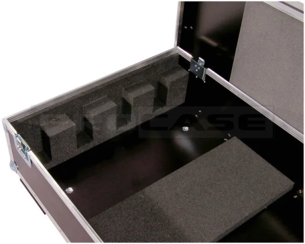 Кейс (кофр) для 4x Cameo PixBar 650