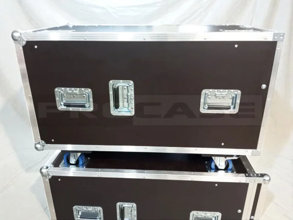 Кейс для микрофонных стоек 16 штук