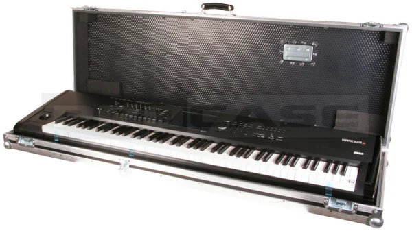 Кейс (кофр) для PVC Kronos X88 Кейс (кофр) для PVC Kronos X88