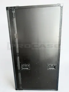 Шкаф для костюмов и одежды