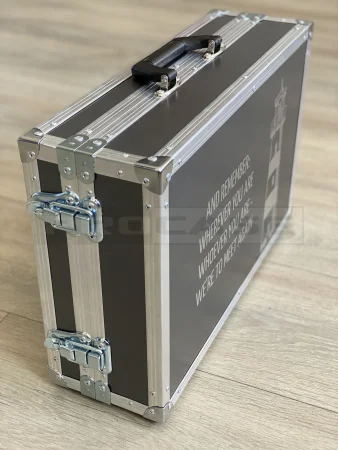 Алюминиевый кейс со встроенным оборудованием