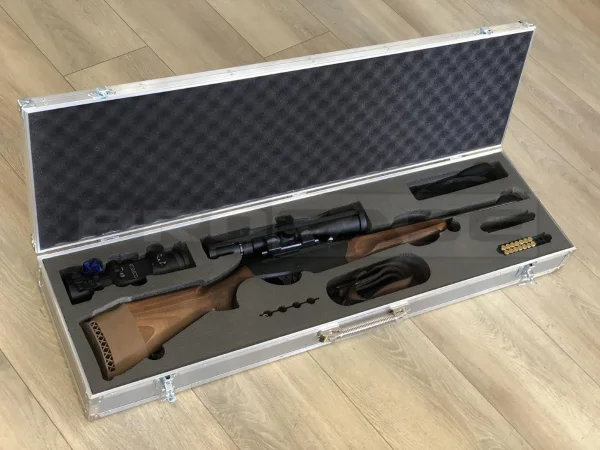 Кофр для ружья с дополнительными отсеками