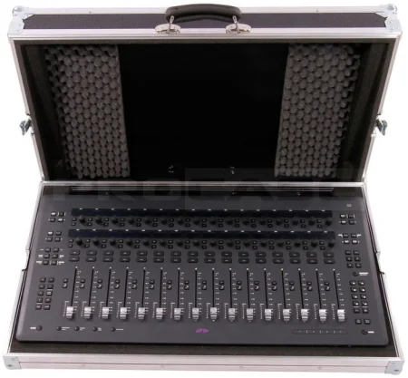 Кейс (кофр) для Avid Pro Tools S3 Кейс (кофр) для Avid Pro Tools S3