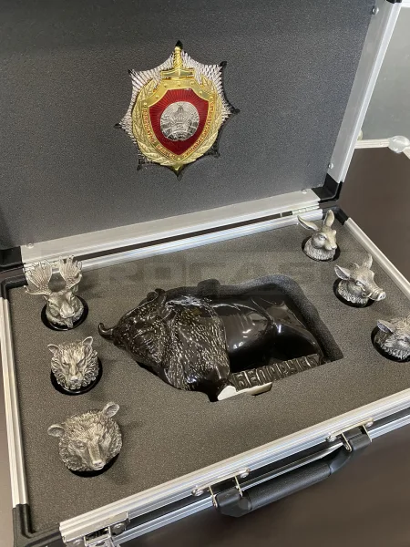 Алюминиевый кейс для набора рюмок