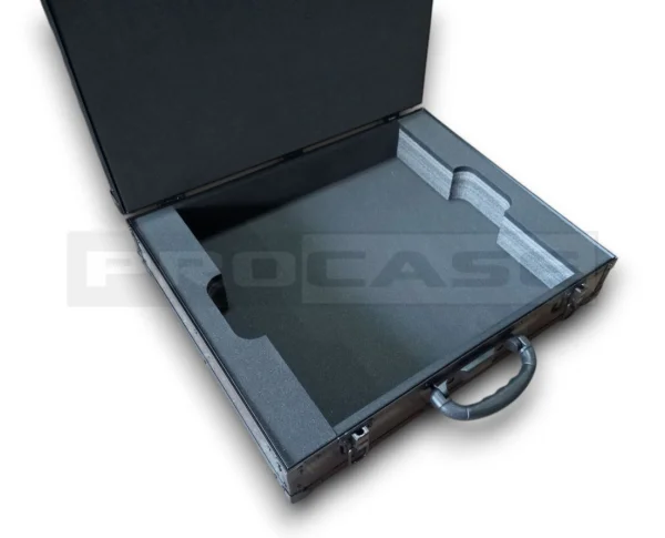 Кейс кофр для ноутбука универсальный