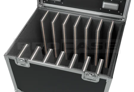 Кофр для 8 светодиодных LED кабинетов 640x640мм