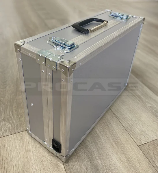 Кейс (кофр) для встроенных светильников