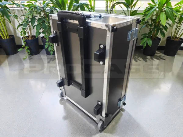 Алюминиевый ящик для спортивного инвентаря