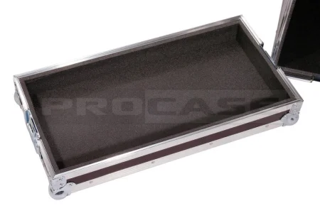 Кейс (кофр) для усилителя Bugera V22 Combo Кейс (кофр) для усилителя Bugera V22 Combo