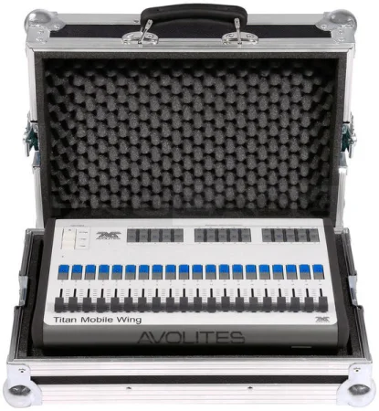 Кейс для управления светом DMX Titan Mobile Wing