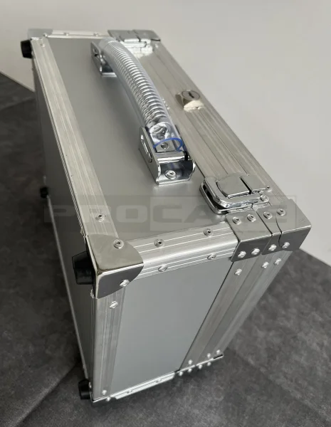 Алюминиевый кейс (кофр) для инструментов Алюминиевый кейс (кофр) для инструментов