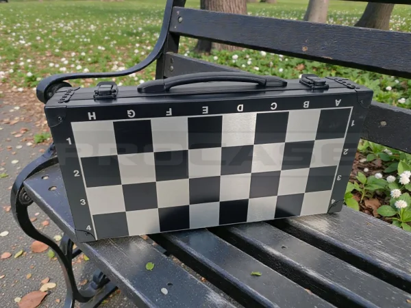 Кейс брендированный для шахмат