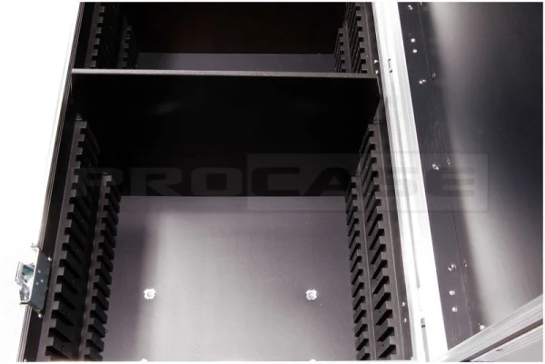 Кейс (кофр) для Cable Chest with Rollers