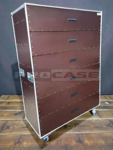 Кейс для реквизита с выдвижными ящиками