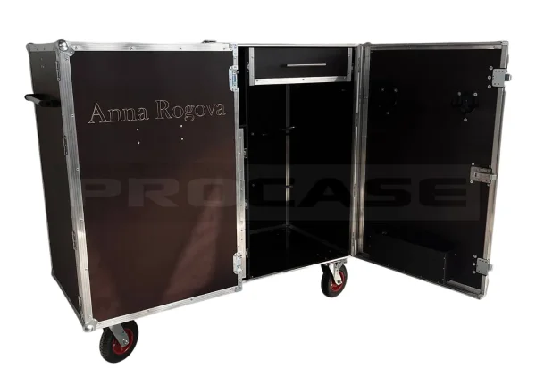 Шкаф (ларь) для конной амуниции Конти