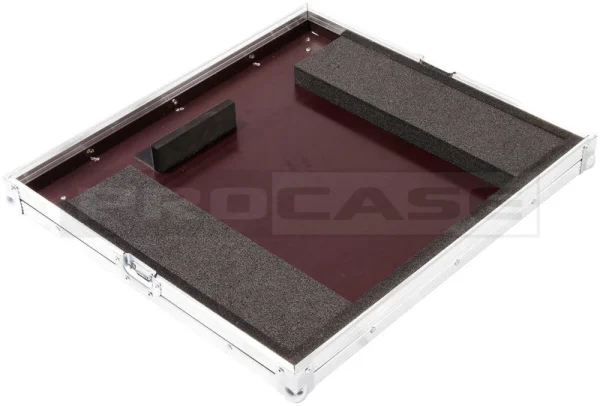 Кофр для драм машин Akai MPC X