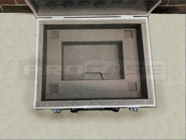 Кейс для ноутбука и планшета