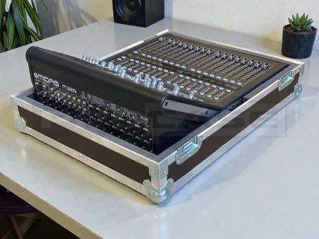 Кейс для DJ оборудования