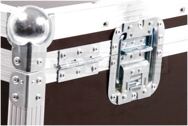 Кейс для прожекторов 2x LED 4x Cameo TS 200 FC LED