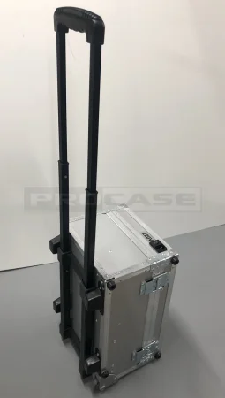 Кейс (кофр) с выдвижной ручкой Kofcase