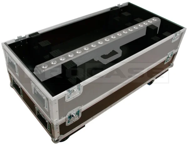 Кейс для светового оборудования 4x Showbar Tri LED 18x3W