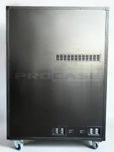 Шкаф для костюмов и одежды