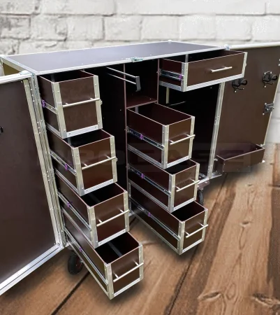 Шкаф (ларь) для конной амуниции Конти8 Шкаф (ларь) для конной амуниции Конти8