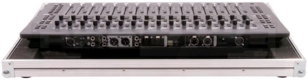 Кейс (кофр) для Avid Pro Tools S3 Кейс (кофр) для Avid Pro Tools S3