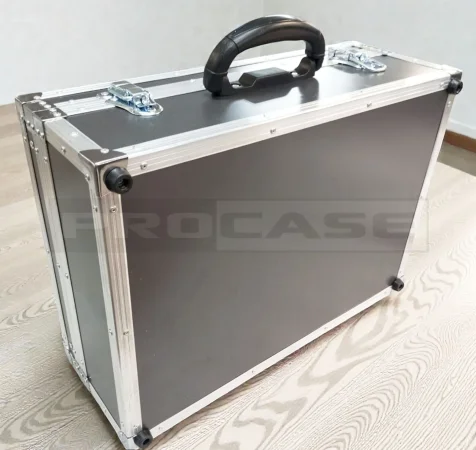 Алюминиевый универсальный кейс для инструментов