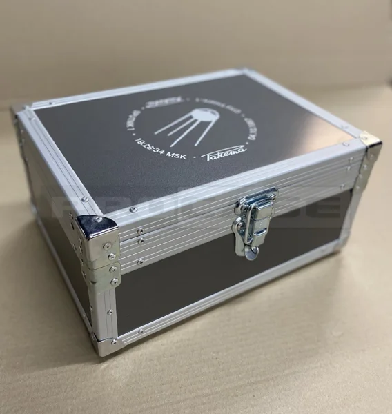 Кейс для подарков (для часов и микрофона)