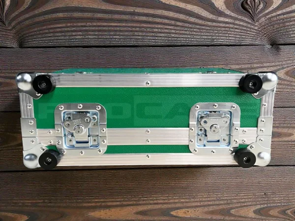 Кейс для винилового проигрывателя Technics Quartz Direct Drive Automatic