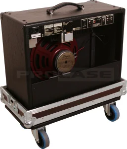 Кейс для комбоусилителя Bugera V22 Combo Wheels