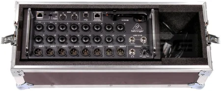 Кейс (кофр) для Behringer X Air XR18