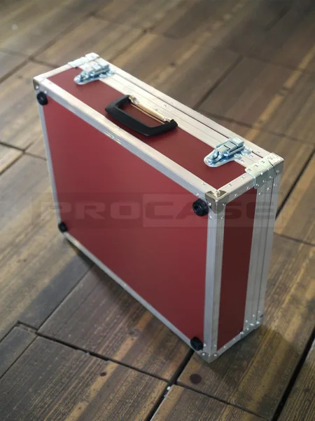 Кофр брендированный красный 