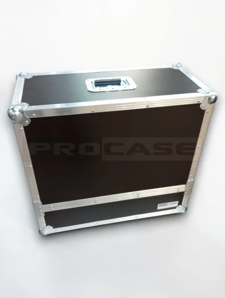 Кейс для комбоусилителя