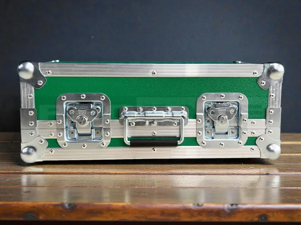 Кейс для винилового проигрывателя Technics Quartz Direct Drive Automatic