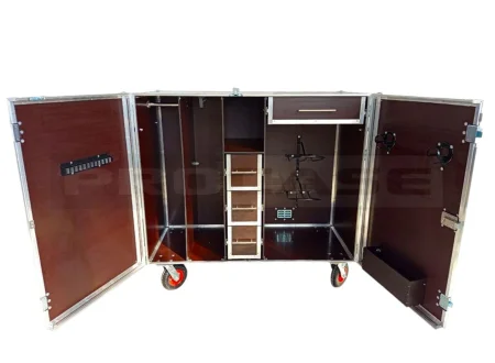 Шкаф (ларь) для конной амуниции Конти Шкаф (ларь) для конной амуниции Конти