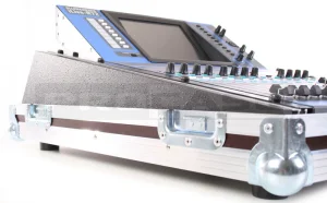 Кейс для микшерного пульта Allen & Heath iLive R-72