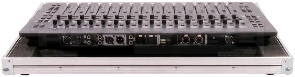 Кейс (кофр) для Avid Pro Tools S3 Кейс (кофр) для Avid Pro Tools S3