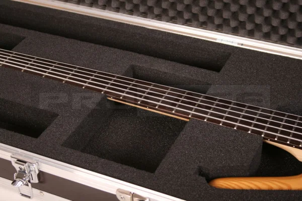 Кейс для бас гитары Warwick RB